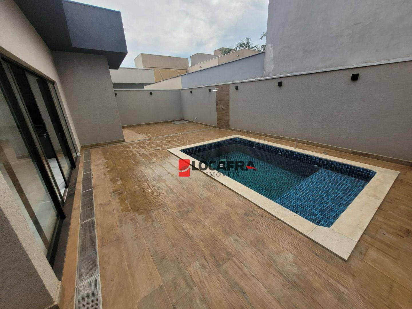 Casa de Condomínio à venda com 3 quartos, 210m² - Foto 14