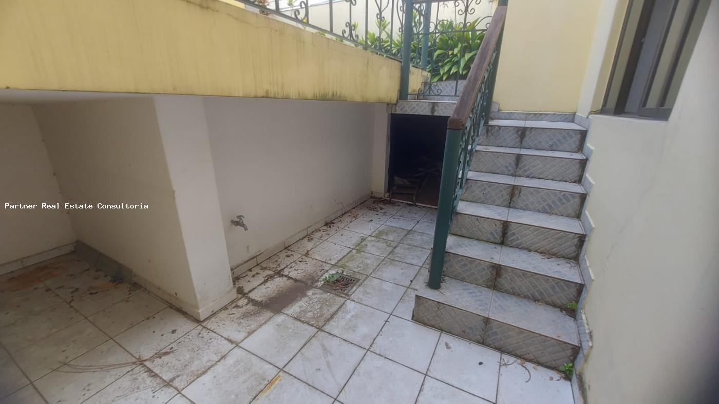 Terreno à venda com 4 quartos, 1050m² - Foto 47