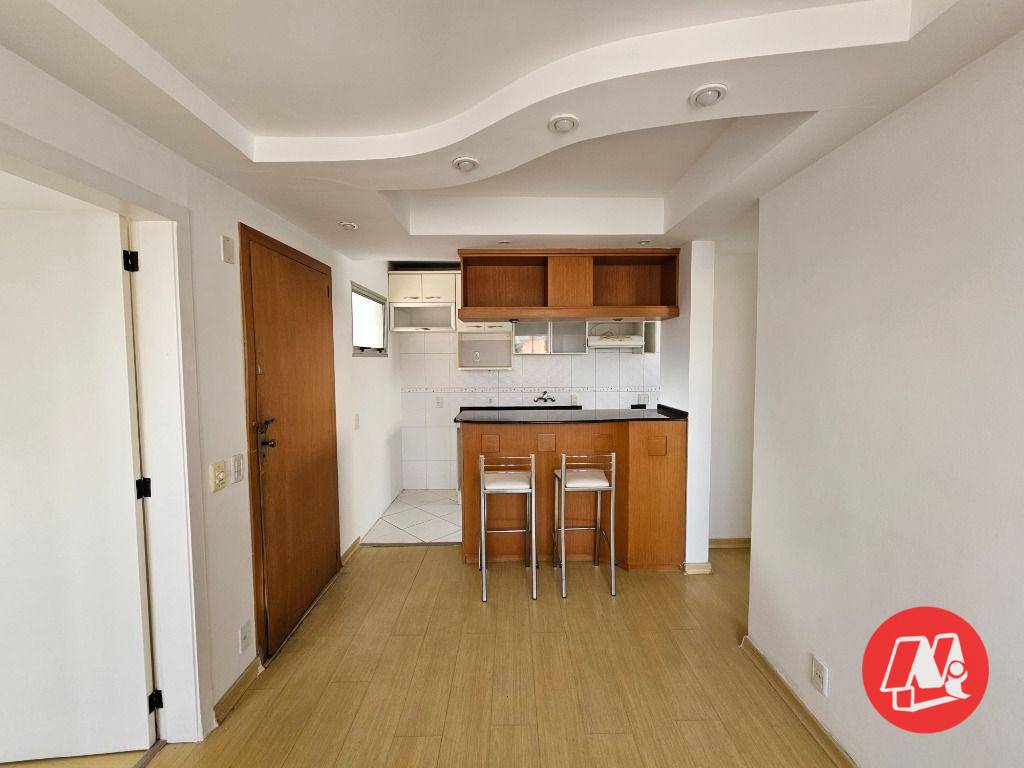 Apartamento à venda com 2 quartos, 46m² - Foto 1