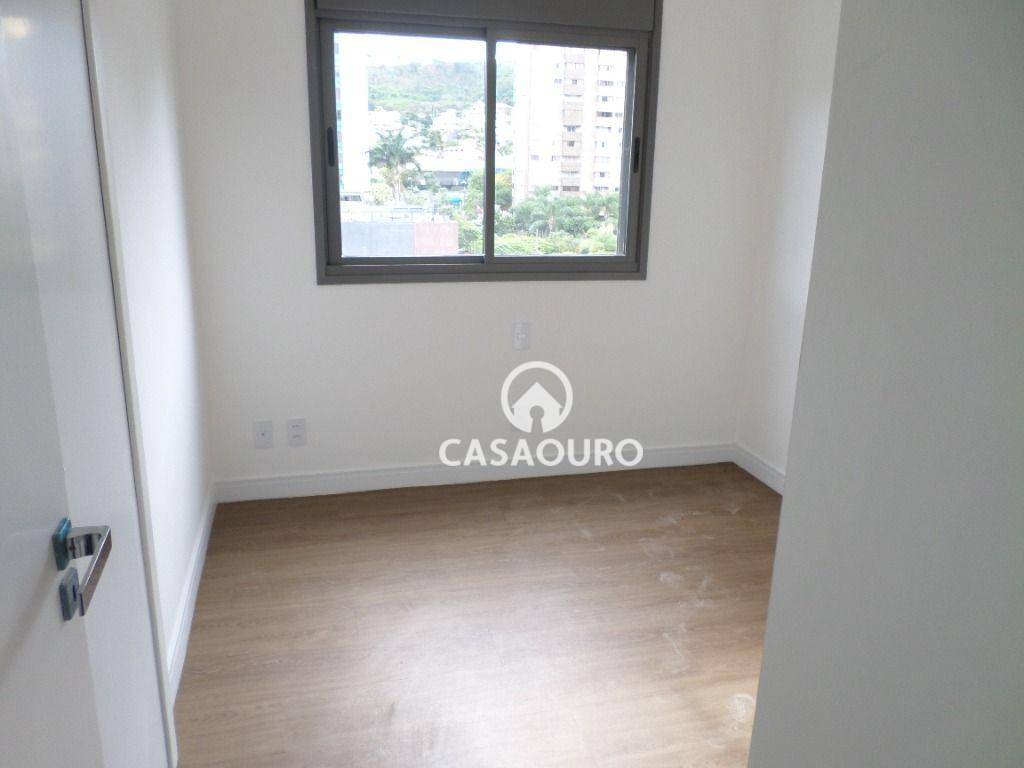 Apartamento à venda com 3 quartos, 100m² - Foto 6