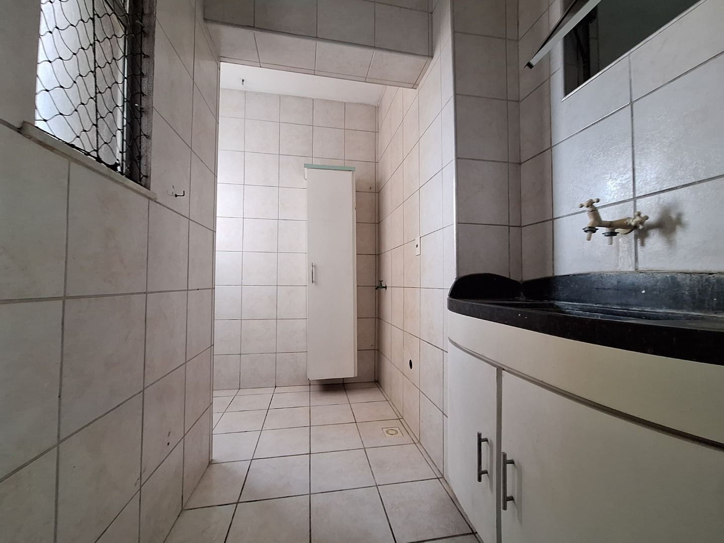 Apartamento para alugar com 3 quartos, 113m² - Foto 8