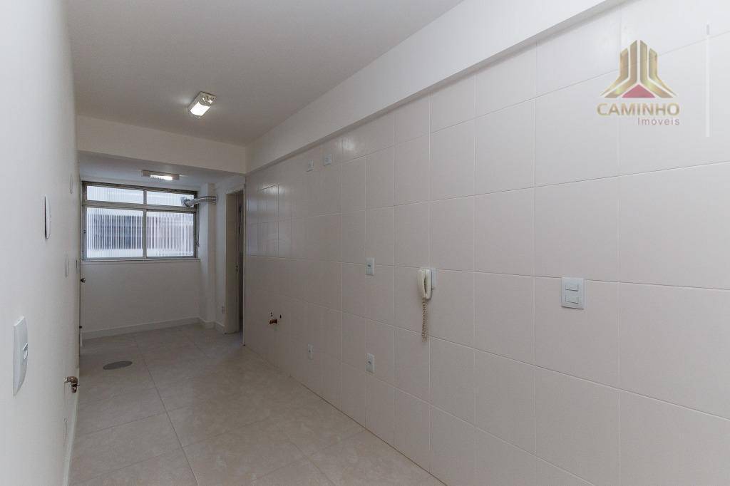 Apartamento à venda com 3 quartos, 109m² - Foto 7