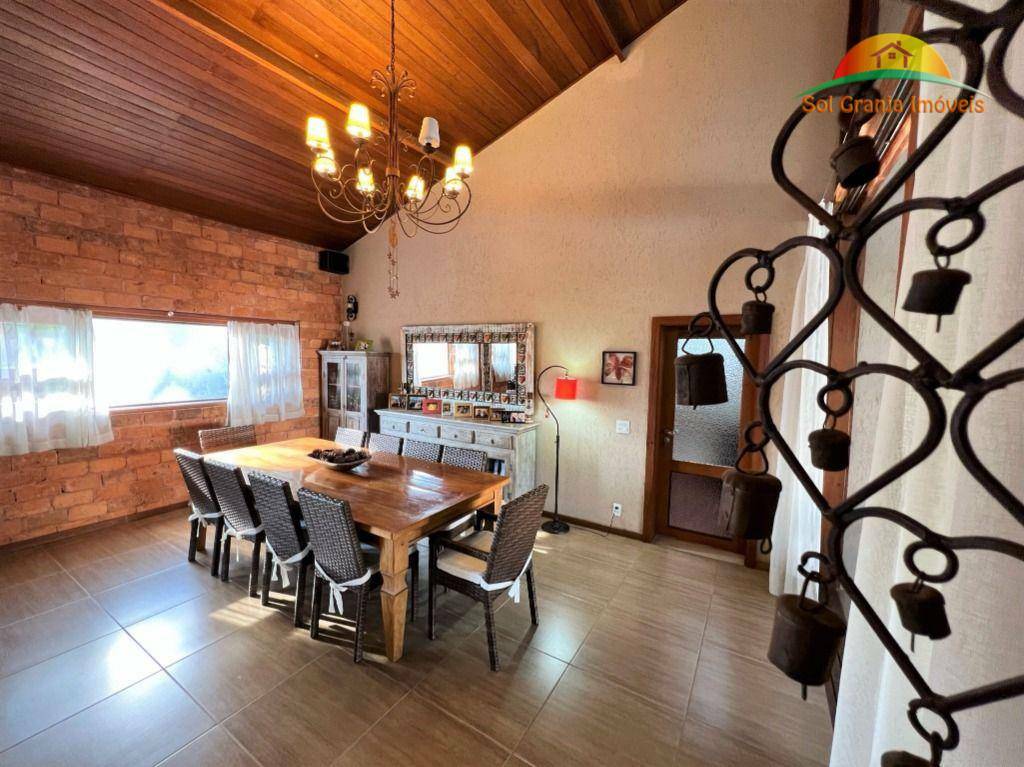 Casa de Condomínio à venda com 5 quartos, 690m² - Foto 16