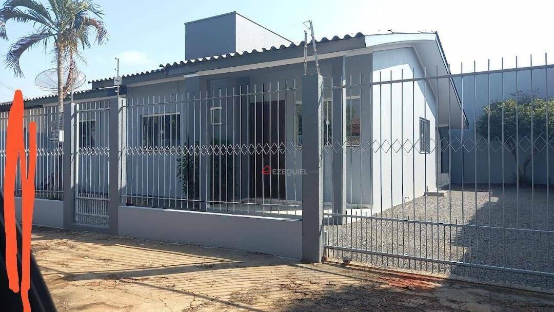 Casa à venda com 3 quartos, 120m² - Foto 1