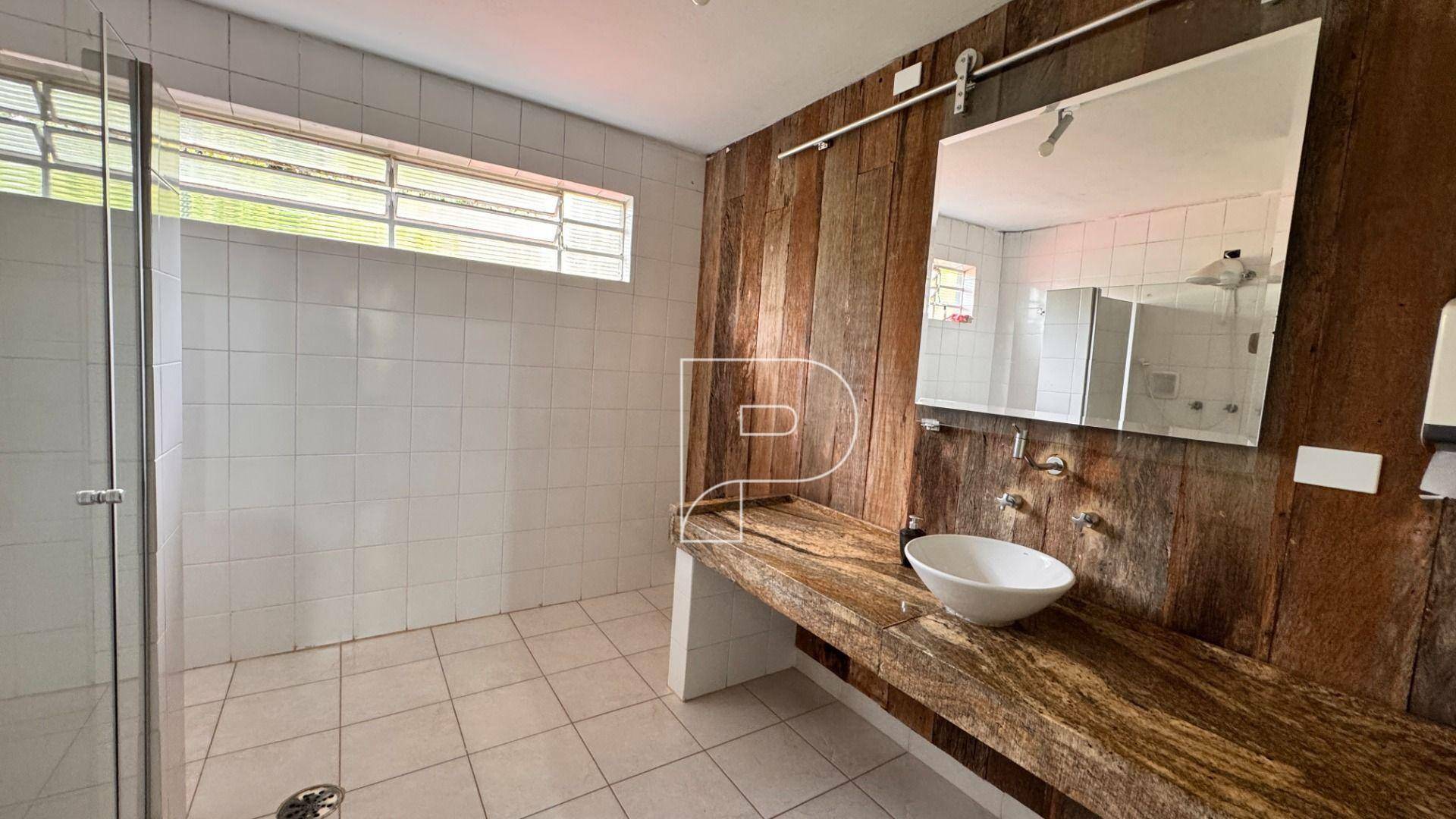 Casa à venda com 3 quartos, 300m² - Foto 37