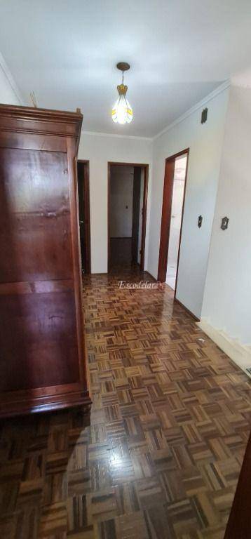 Sobrado à venda com 4 quartos, 350m² - Foto 32