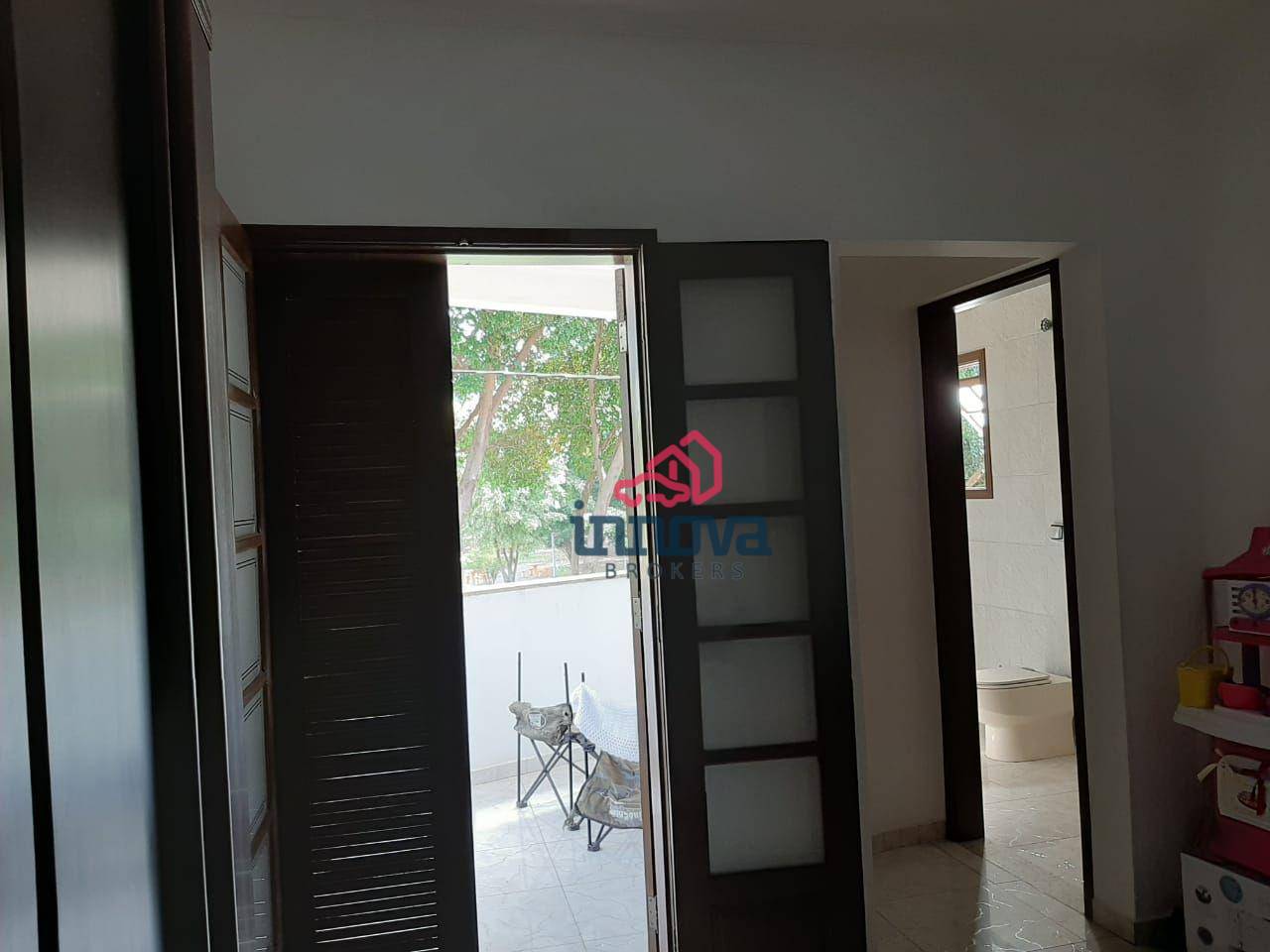 Casa à venda com 3 quartos, 192m² - Foto 13