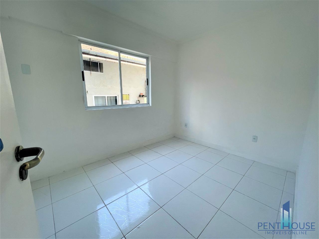 Apartamento para alugar com 3 quartos, 135m² - Foto 11