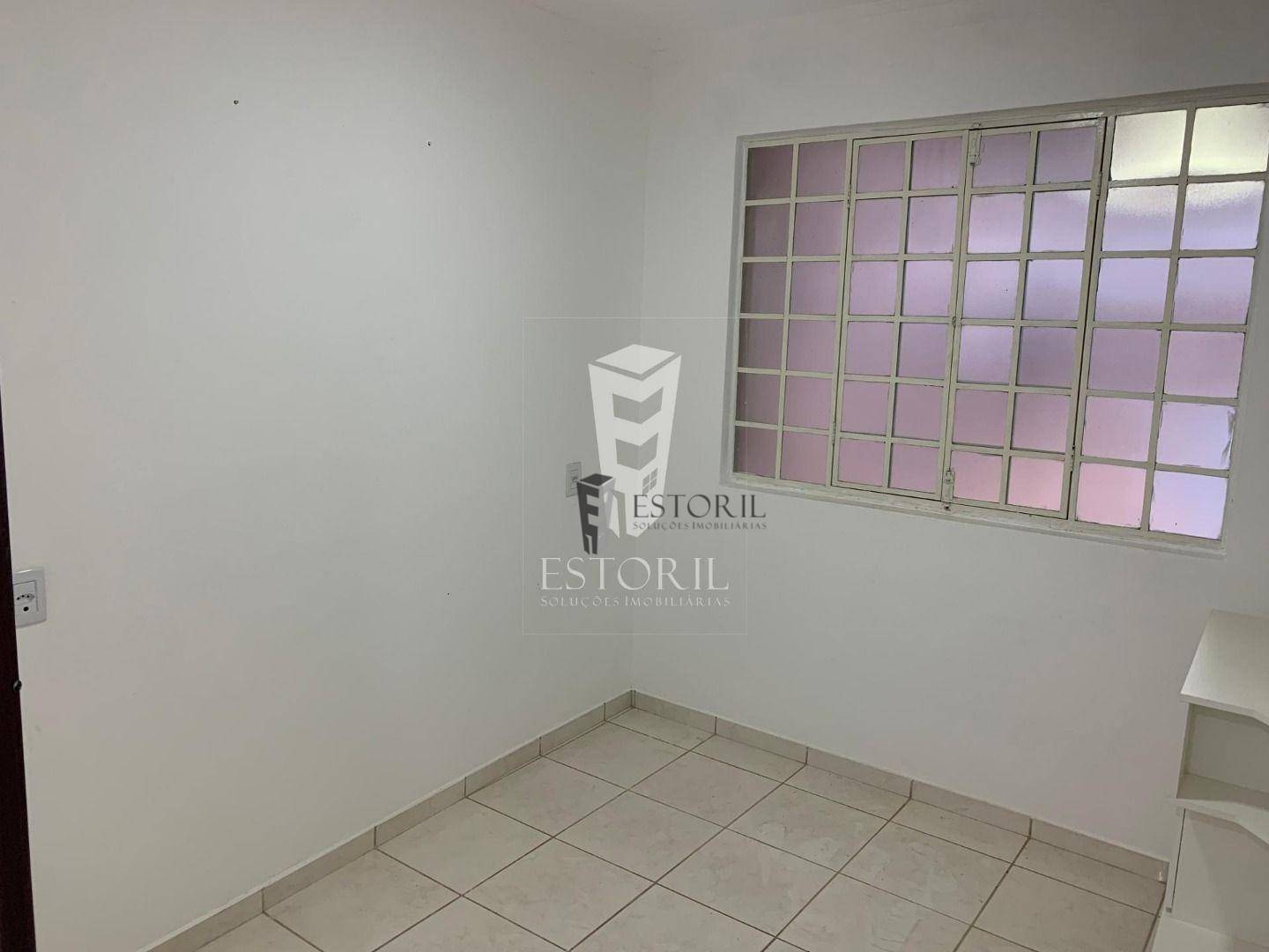 Casa à venda com 3 quartos, 168m² - Foto 9