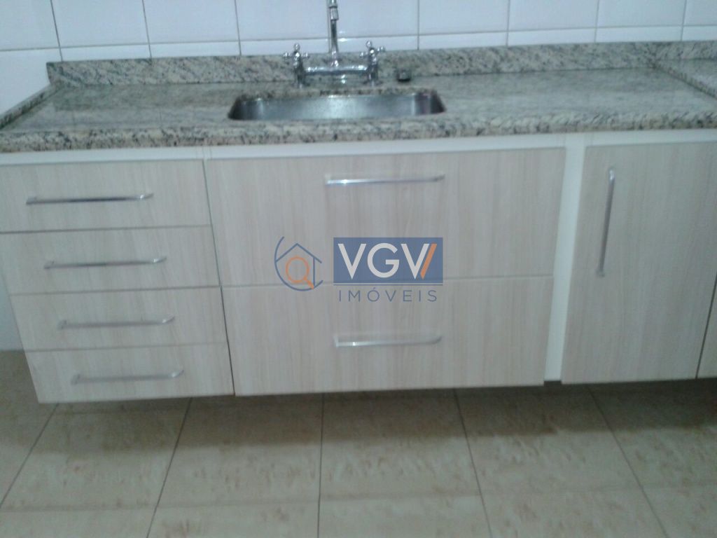 Apartamento para alugar com 2 quartos, 62m² - Foto 12