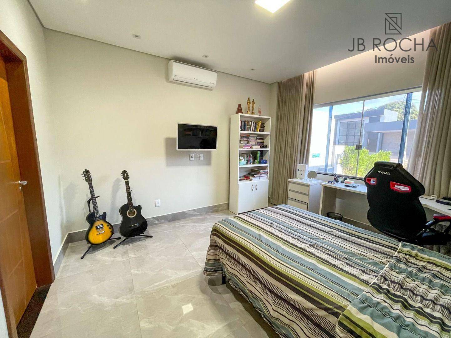 Casa de Condomínio à venda com 4 quartos, 360m² - Foto 13