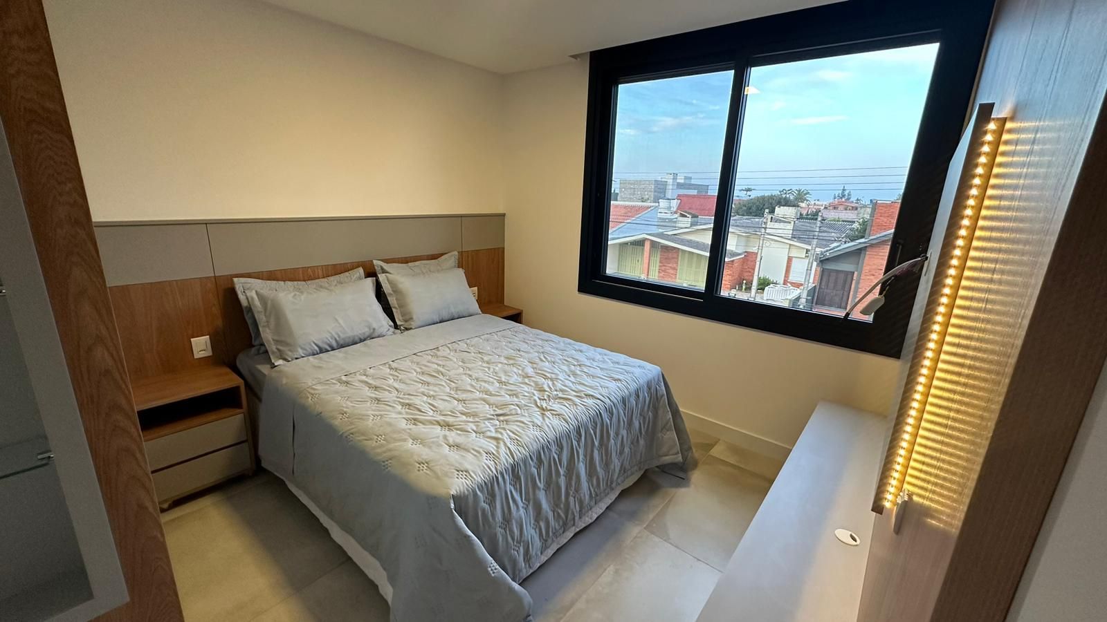 Casa à venda com 5 quartos, 240m² - Foto 20