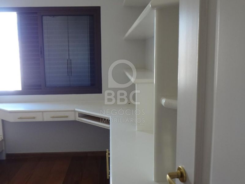 Apartamento à venda com 3 quartos, 125m² - Foto 22