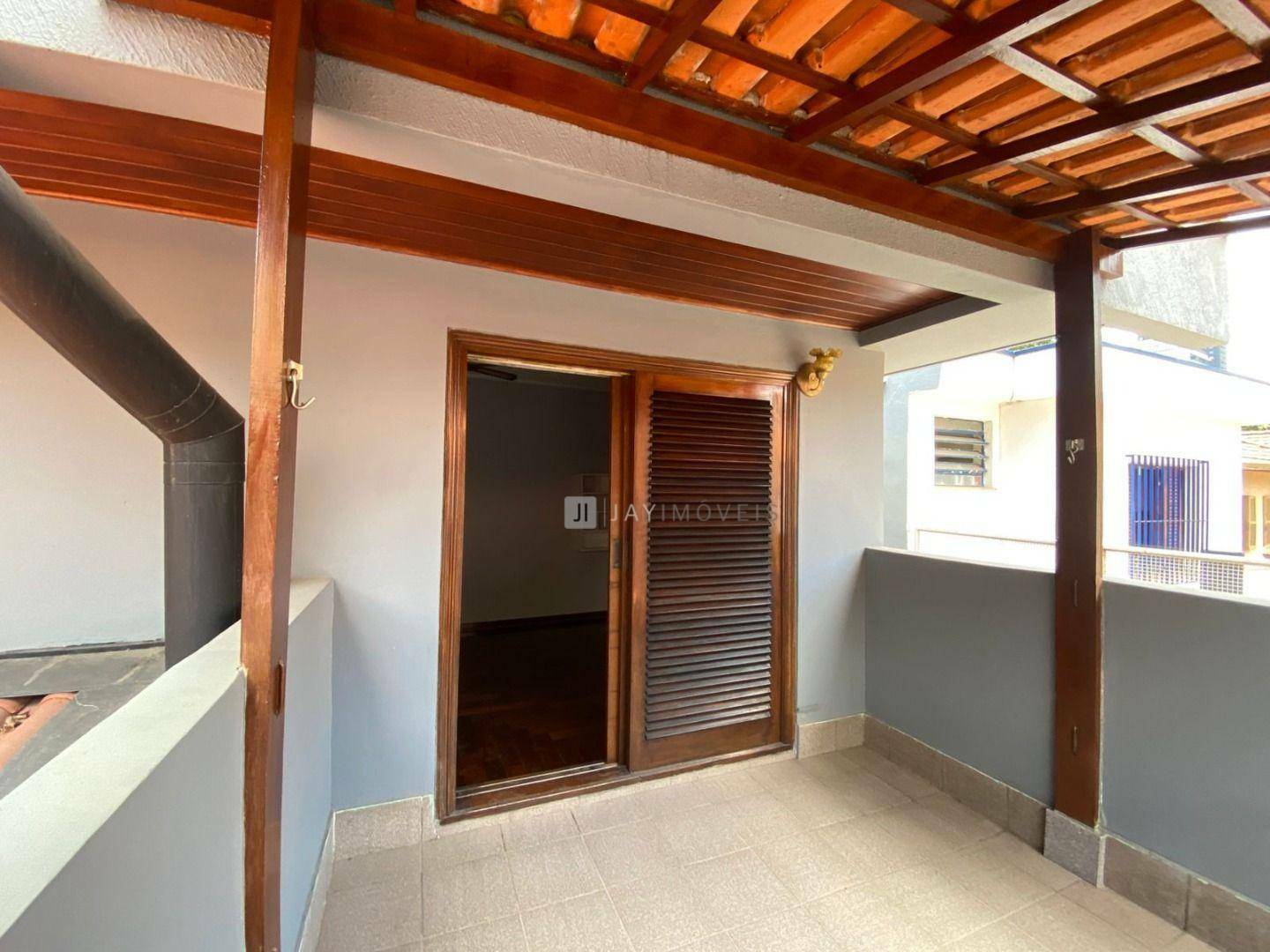 Sobrado à venda com 4 quartos, 340m² - Foto 19