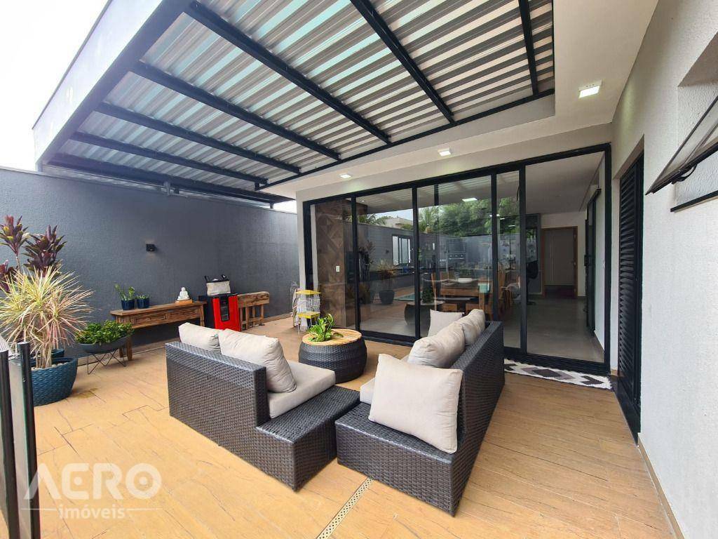 Casa de Condomínio à venda com 3 quartos, 216m² - Foto 36