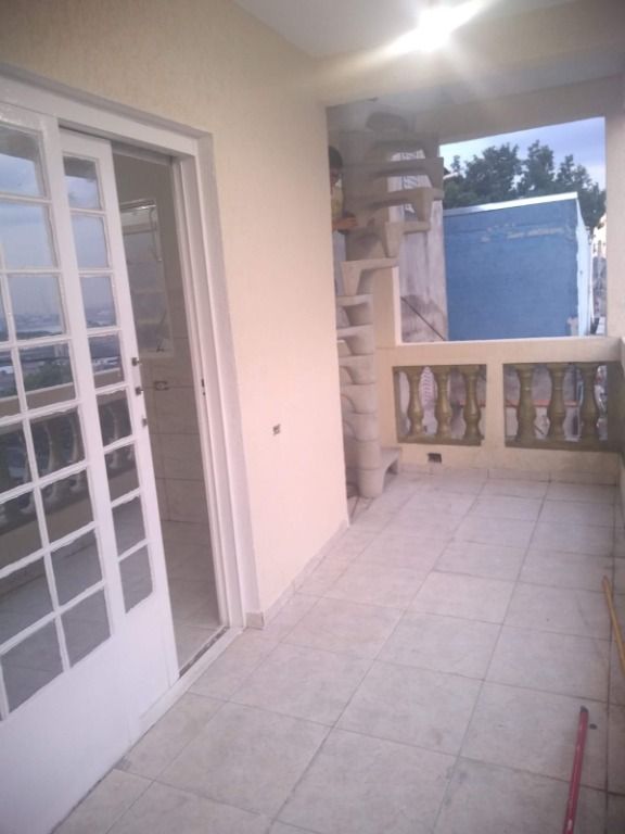 Sobrado à venda com 5 quartos, 200m² - Foto 16