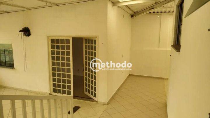 Casa à venda com 3 quartos, 230m² - Foto 18