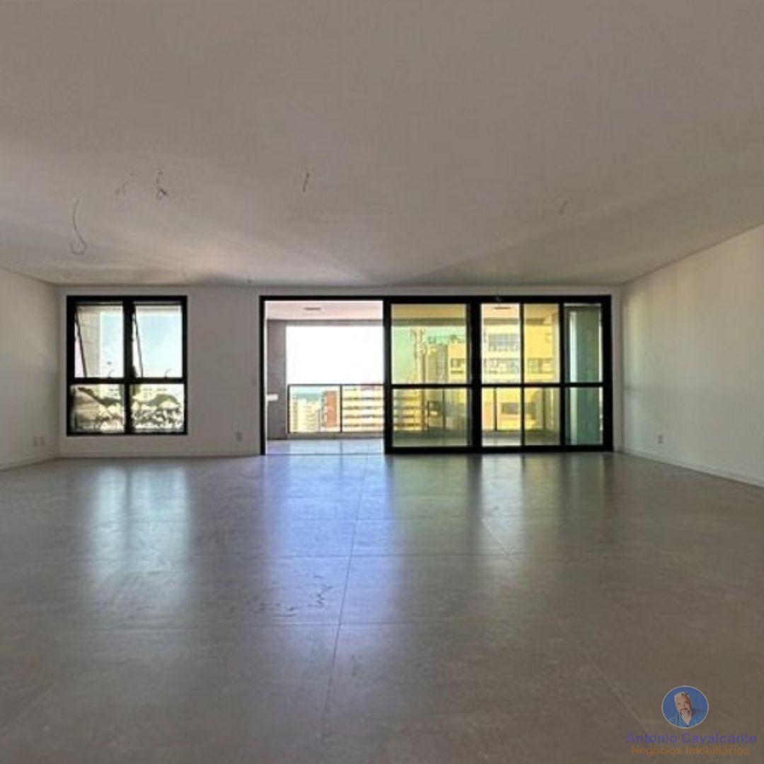 Apartamento à venda com 4 quartos, 227m² - Foto 2