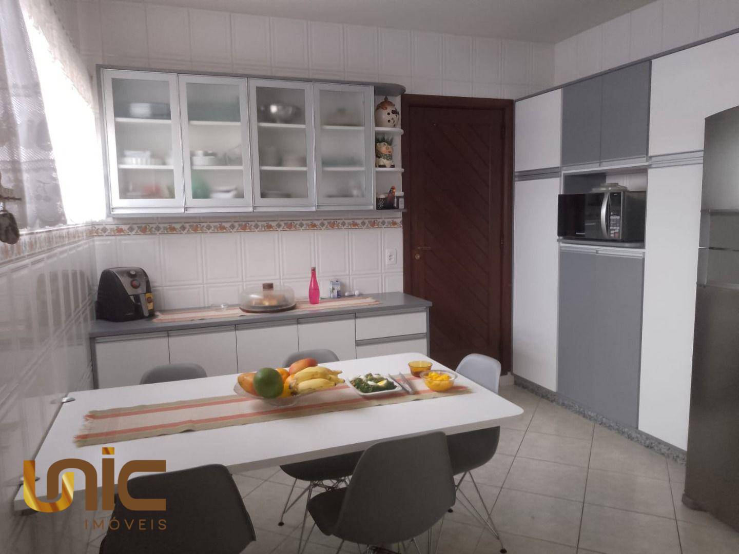 Casa, 3 quartos, 141 m² - Foto 10