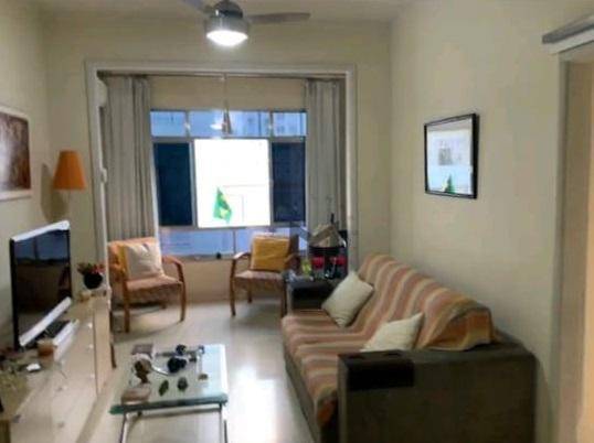 Apartamento à venda com 2 quartos, 85m² - Foto 2