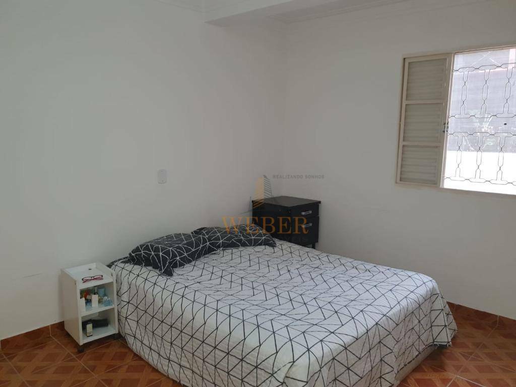 Casa à venda com 4 quartos, 150m² - Foto 26