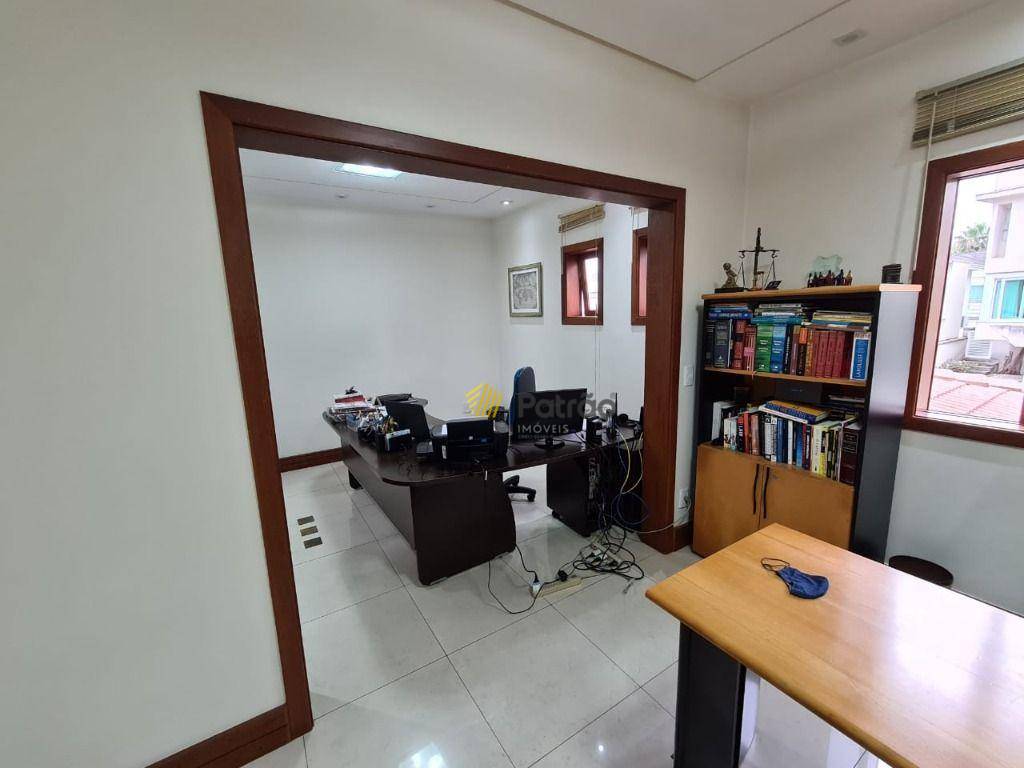 Casa de Condomínio à venda e aluguel com 5 quartos, 470m² - Foto 12