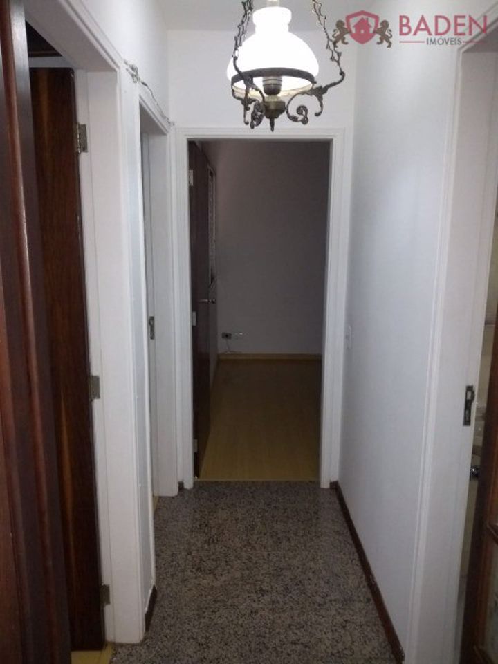 Apartamento à venda com 3 quartos, 105m² - Foto 7