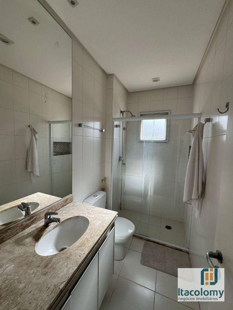 Casa de Condomínio à venda com 3 quartos, 236m² - Foto 16
