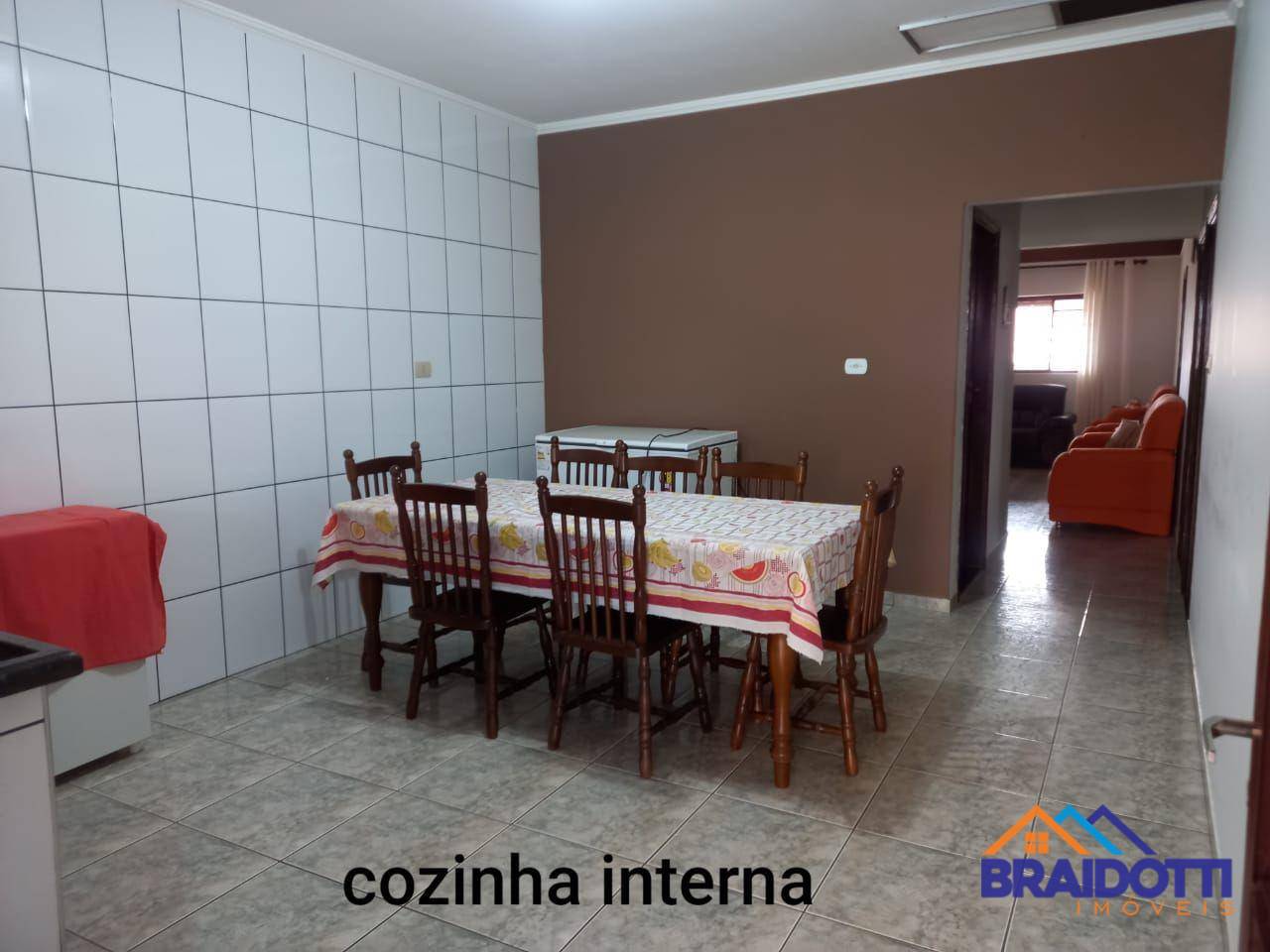 Casa à venda com 4 quartos, 320m² - Foto 9