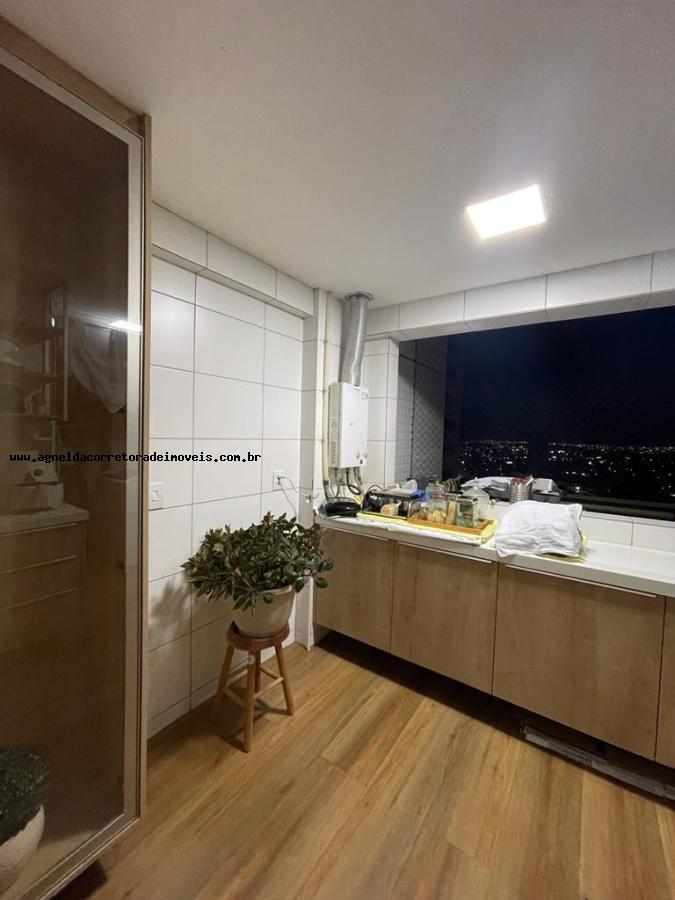 Apartamento à venda com 4 quartos, 160m² - Foto 5