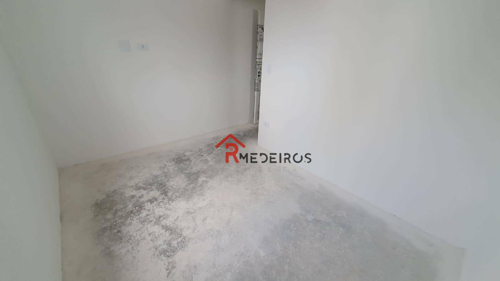 Apartamento à venda com 2 quartos, 72m² - Foto 5