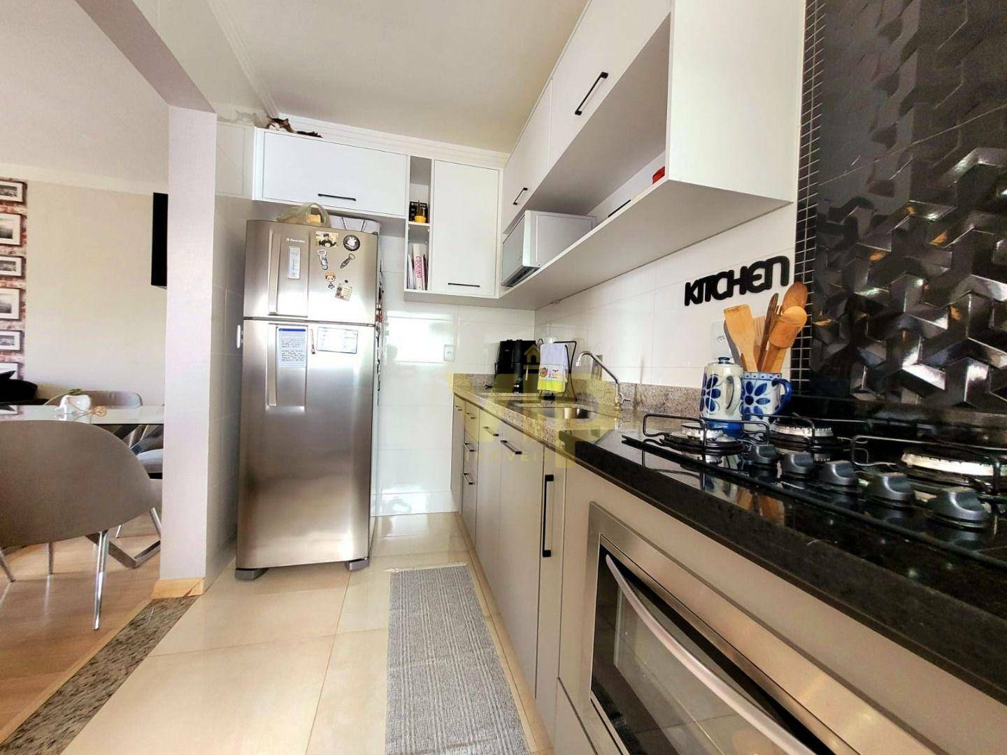 Apartamento à venda com 3 quartos, 85m² - Foto 10