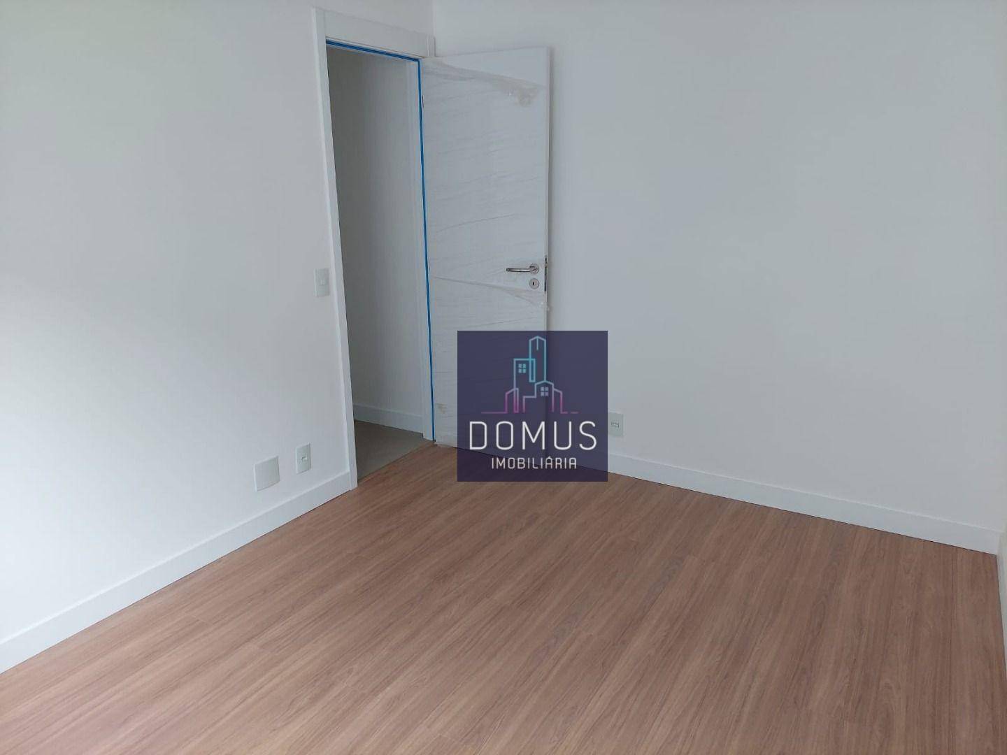 Apartamento à venda com 3 quartos, 116m² - Foto 10