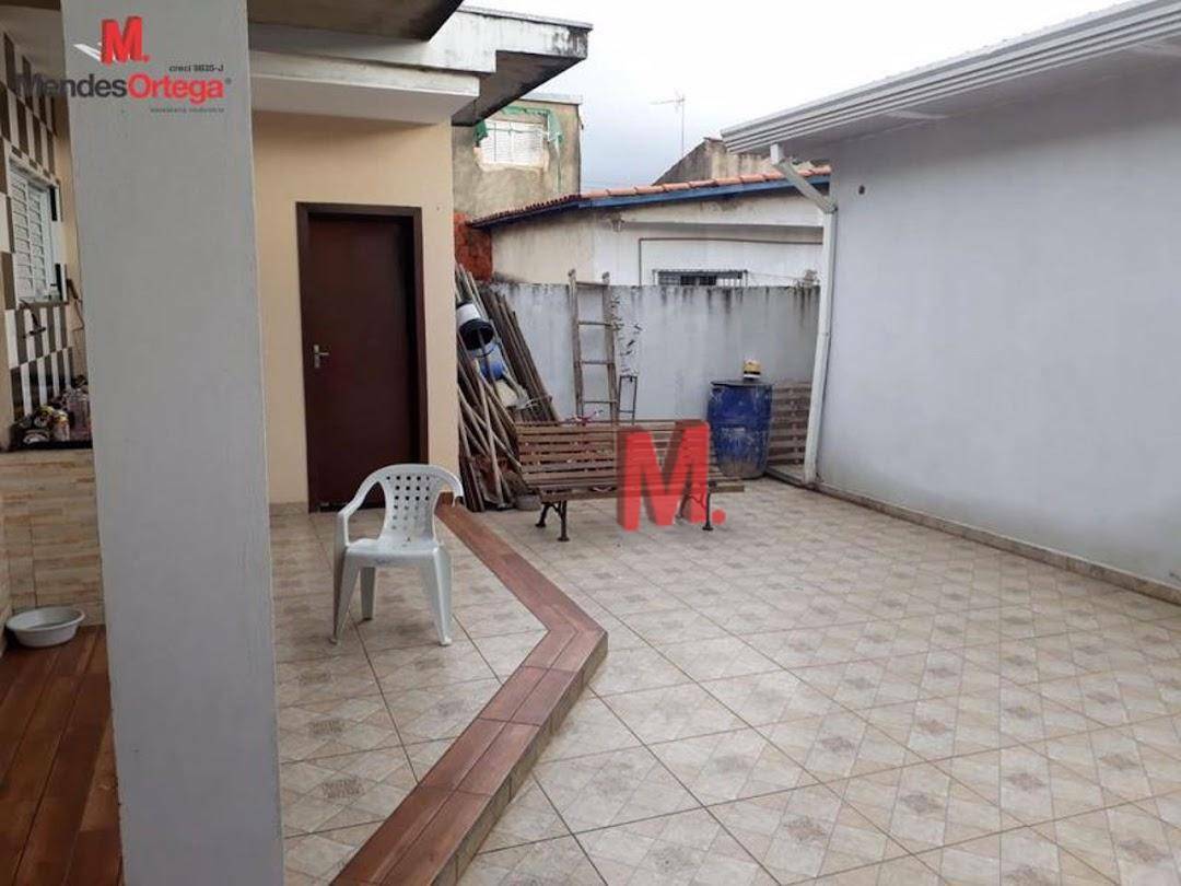 Casa à venda com 4 quartos, 290m² - Foto 37