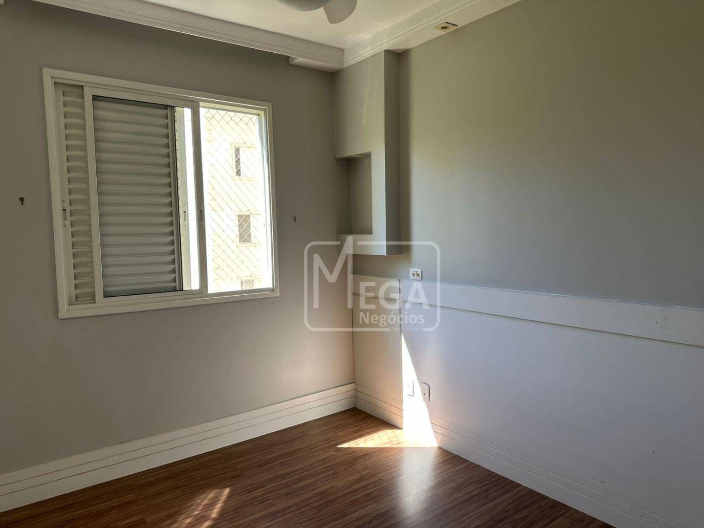Apartamento para alugar com 3 quartos, 122m² - Foto 4