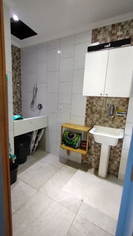 Casa de Condomínio à venda com 4 quartos, 325m² - Foto 31