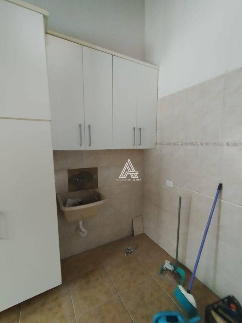 Casa para alugar com 1 quarto, 70m² - Foto 10