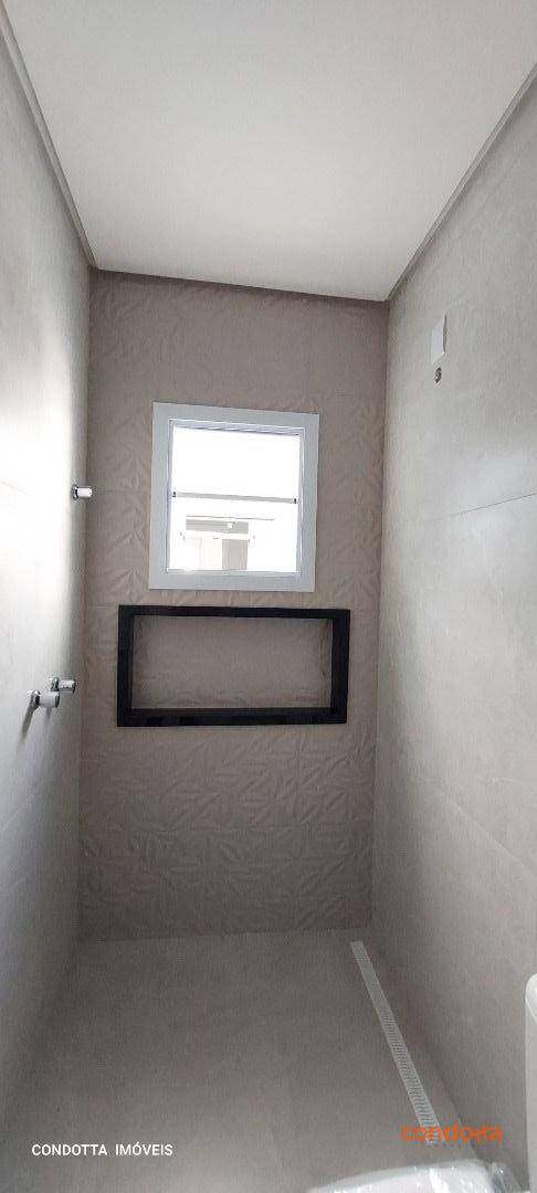 Casa para alugar com 3 quartos, 97m² - Foto 26