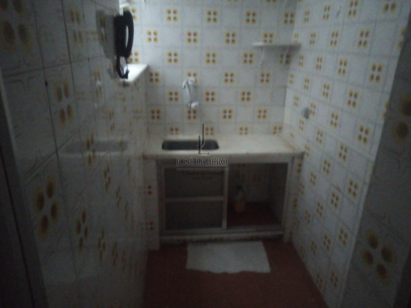 Apartamento à venda com 1 quarto, 45m² - Foto 18