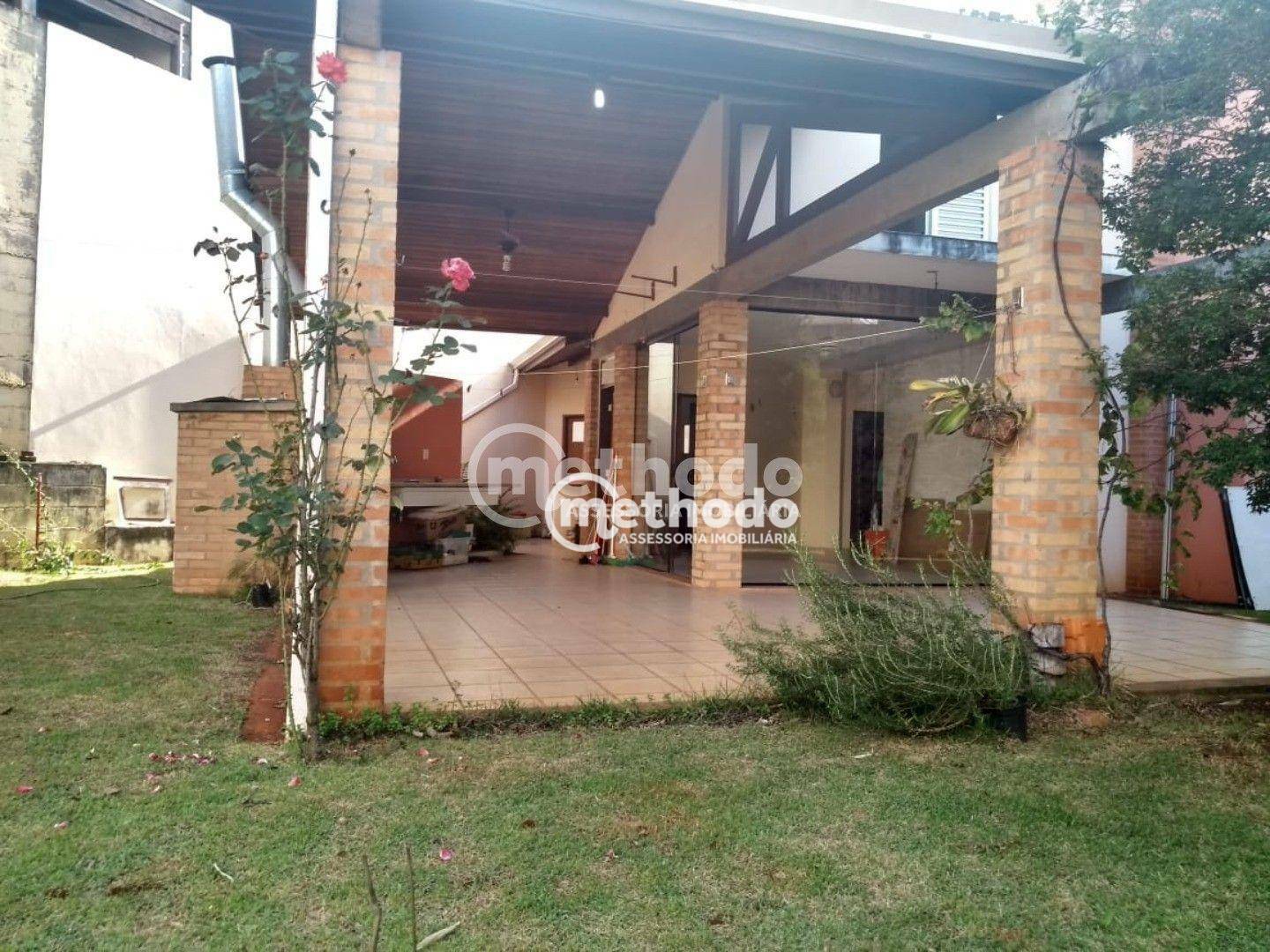 Casa à venda com 4 quartos, 217m² - Foto 10