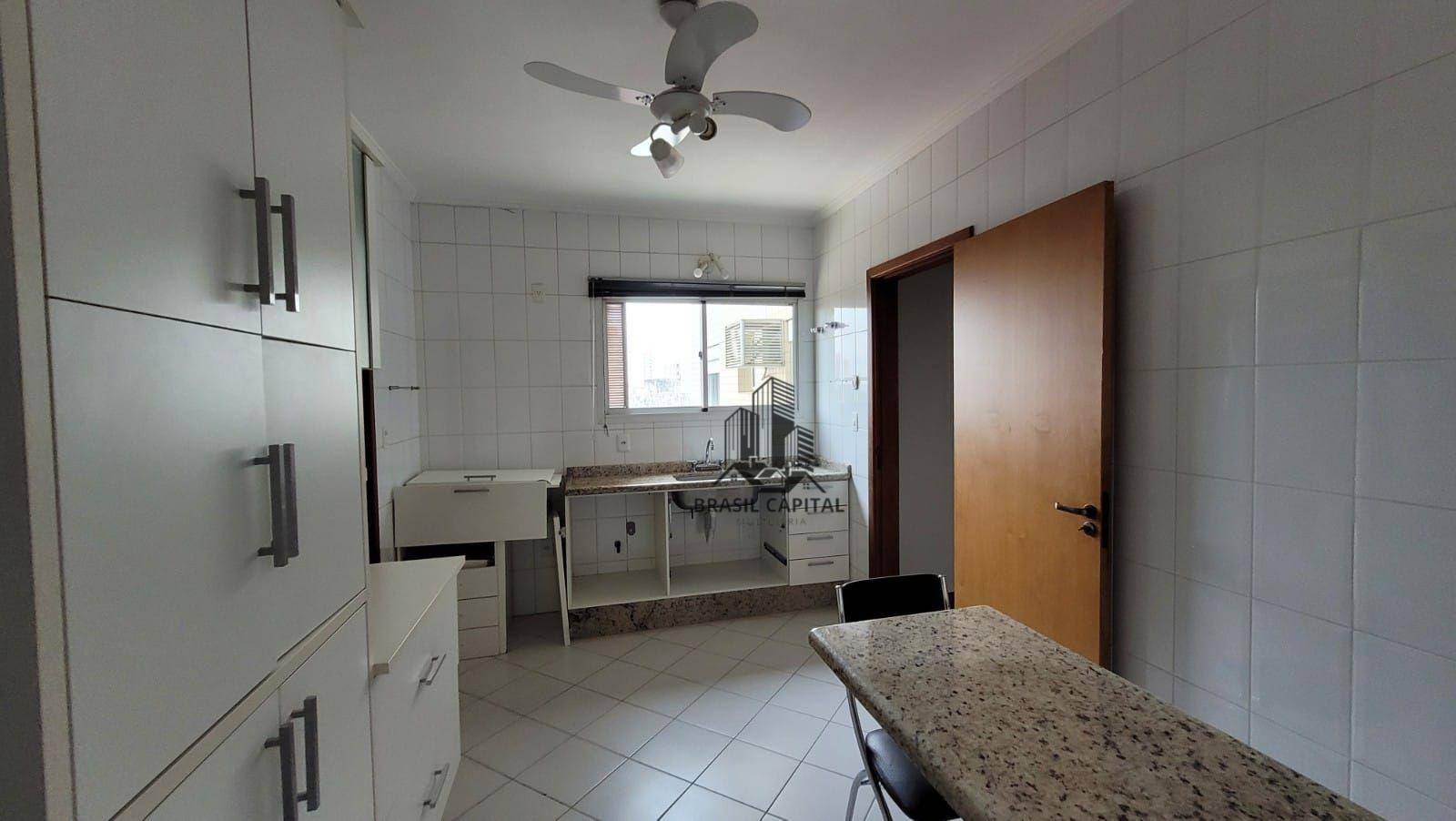 Apartamento à venda com 4 quartos, 147m² - Foto 12