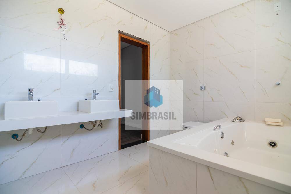 Casa à venda com 4 quartos, 430m² - Foto 13