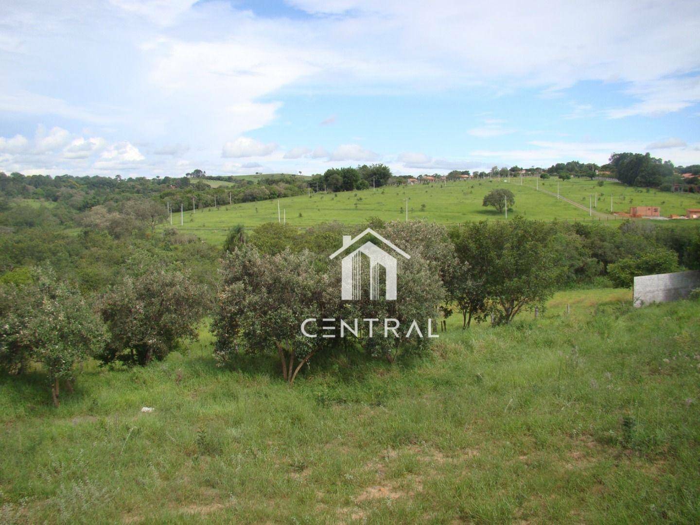 Chácara à venda com 3 quartos, 160m² - Foto 4