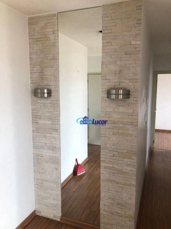 Apartamento para alugar com 2 quartos, 50m² - Foto 7