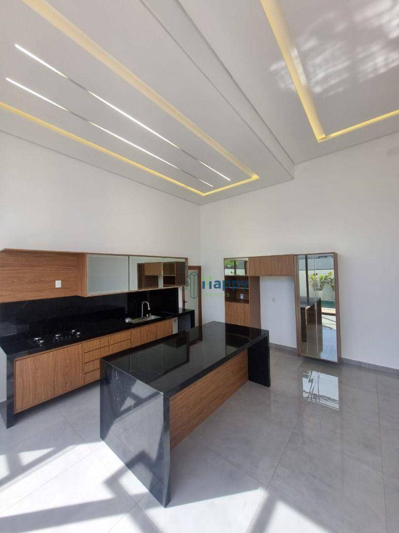 Casa de Condomínio à venda com 3 quartos, 220m² - Foto 5