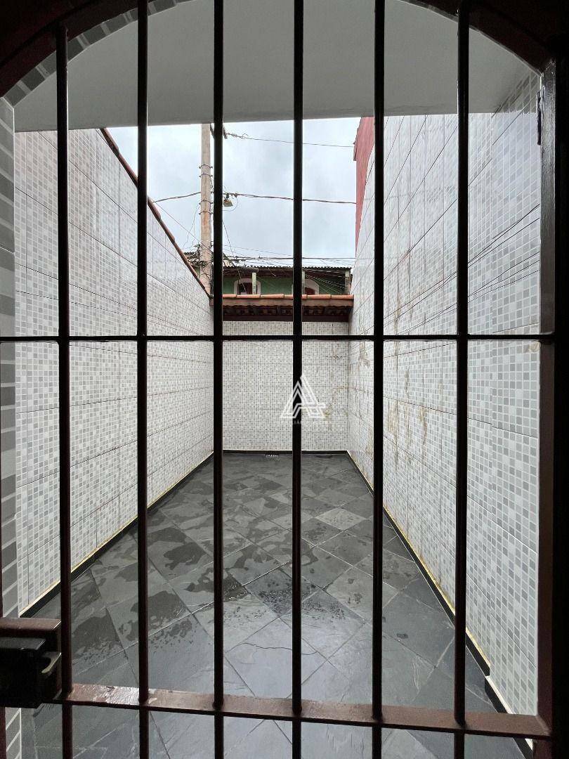 Sobrado à venda com 4 quartos, 182m² - Foto 50