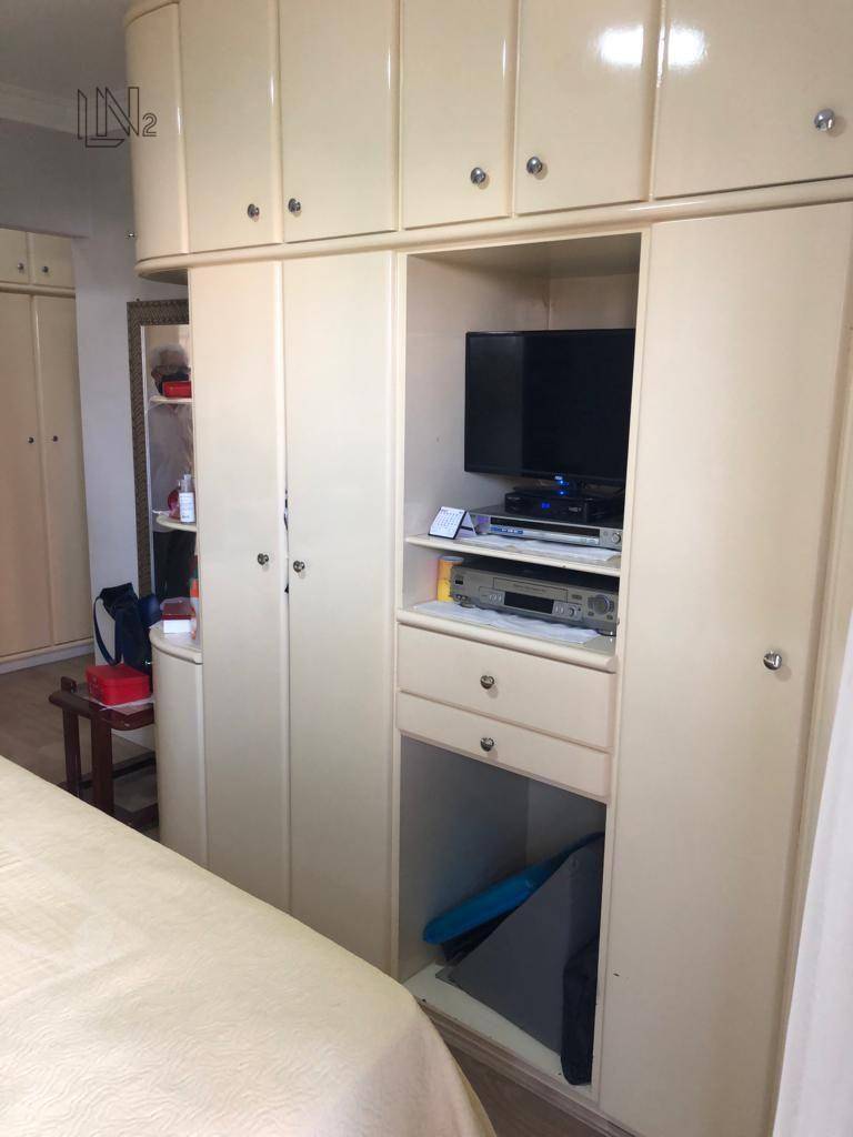 Apartamento à venda com 3 quartos, 110m² - Foto 26