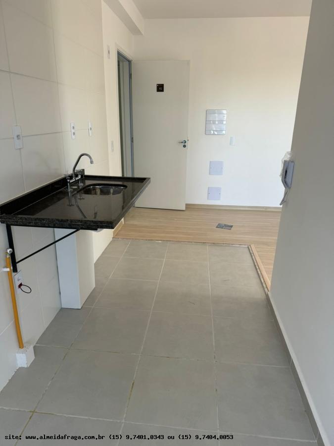 Apartamento para alugar com 2 quartos, 60m² - Foto 15