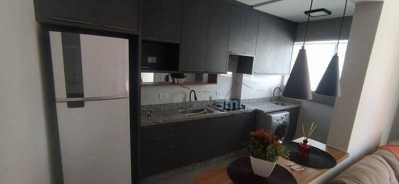 Apartamento para alugar com 2 quartos, 63m² - Foto 3