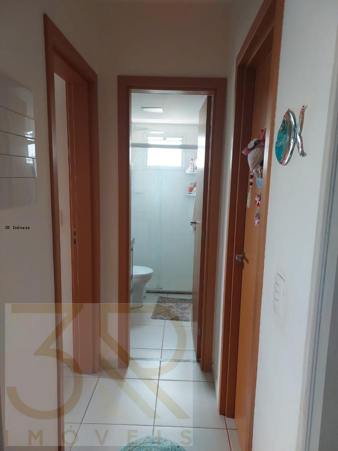 Apartamento à venda com 2 quartos, 55m² - Foto 17